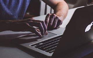 pp电子-杨瀚森的CBA首秀，透过比赛窥见性格